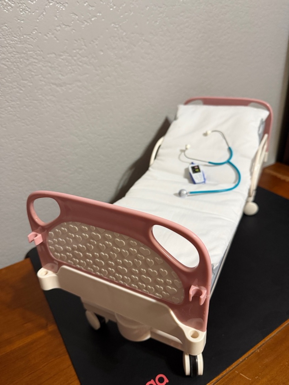 Our Generation Get Well Adjustable Hospital Bed for 18” Dolls with Accessories - Picture 4 of 12